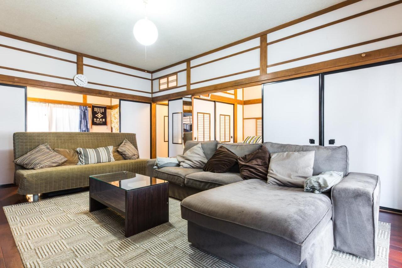 Samurai House - Large Family House, West Shinjuku Tokyo Bagian luar foto