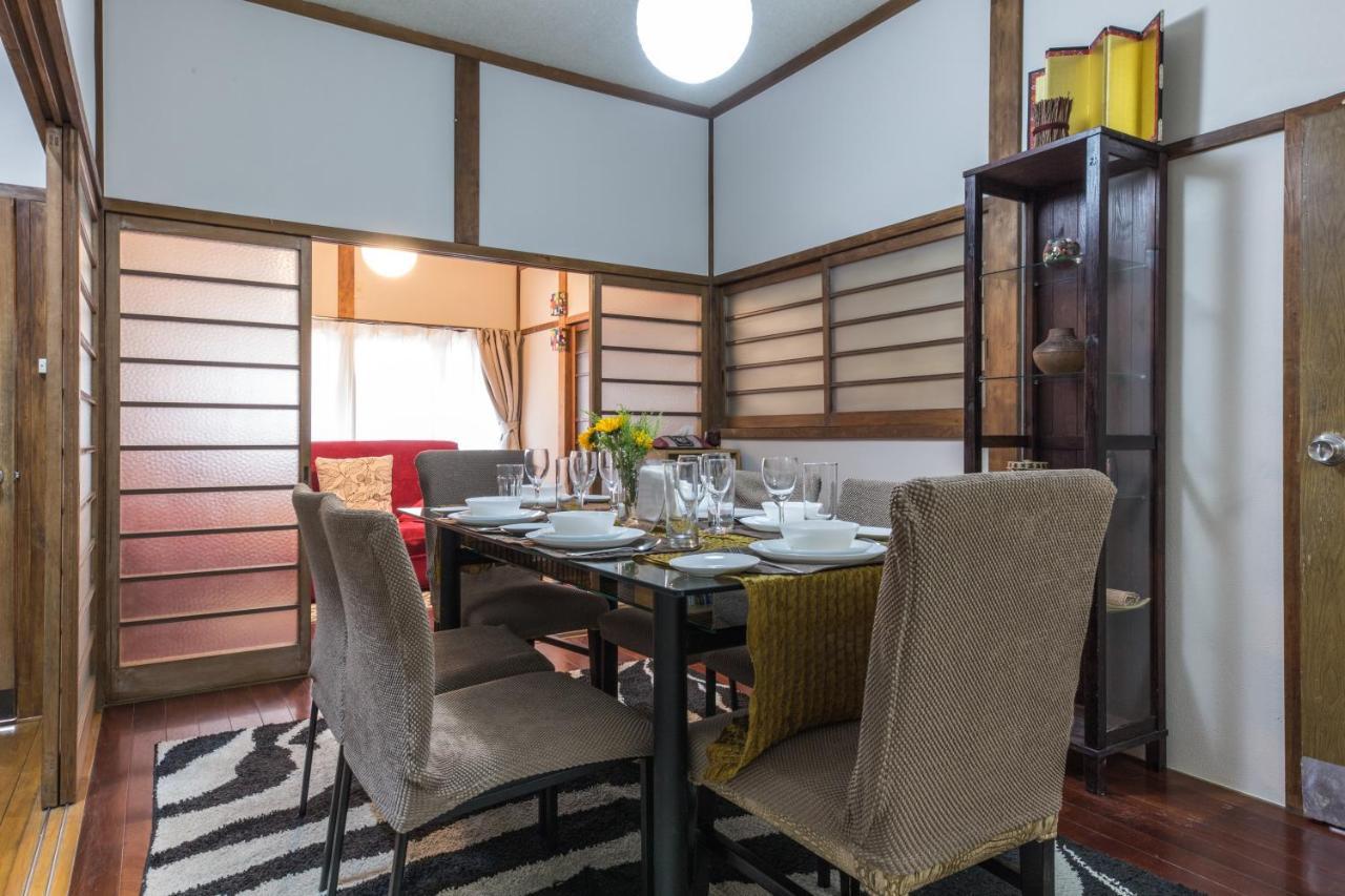 Samurai House - Large Family House, West Shinjuku Tokyo Bagian luar foto